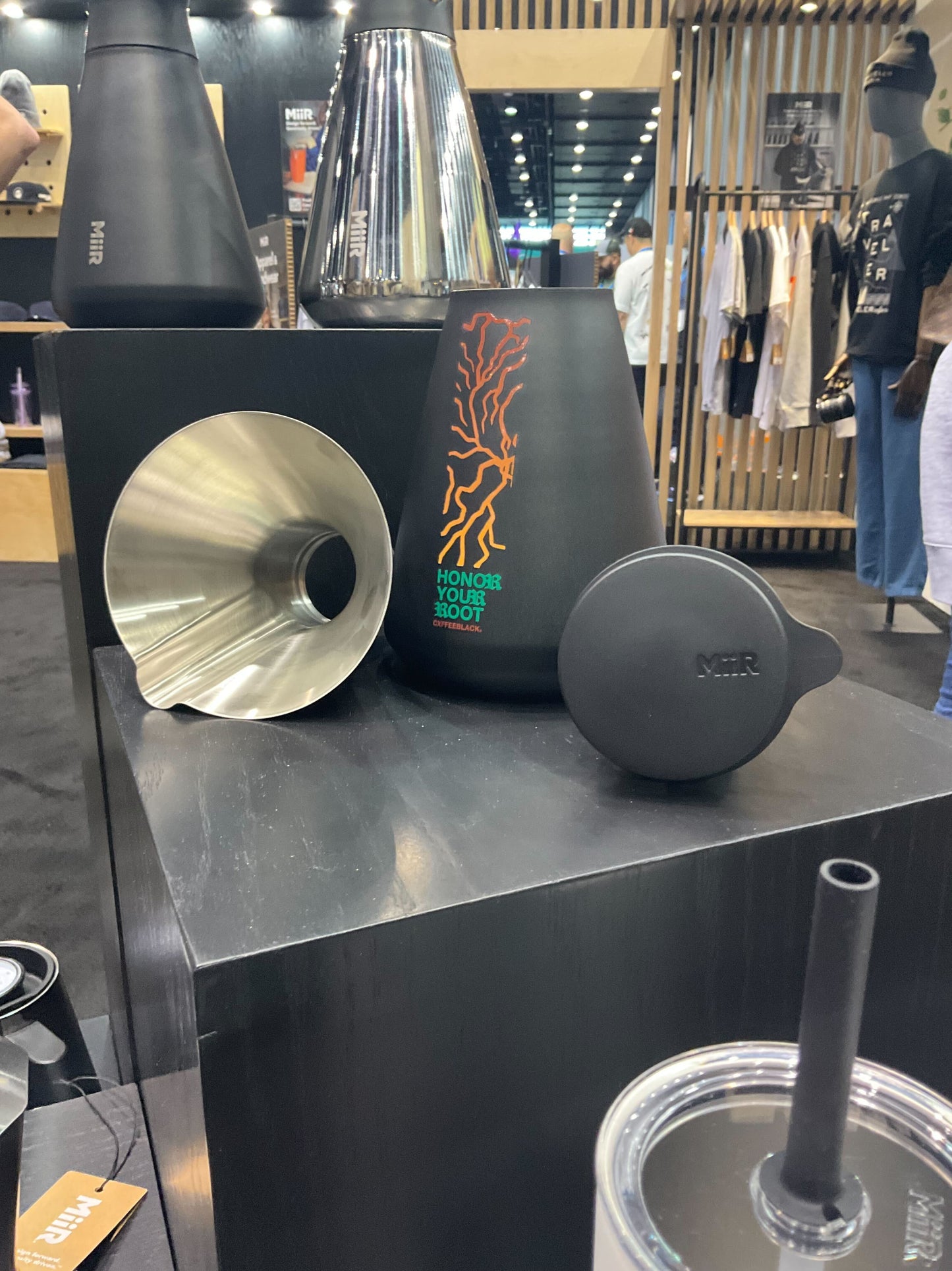 HONOR YOUR ROOT MiiR Standard Carafe
